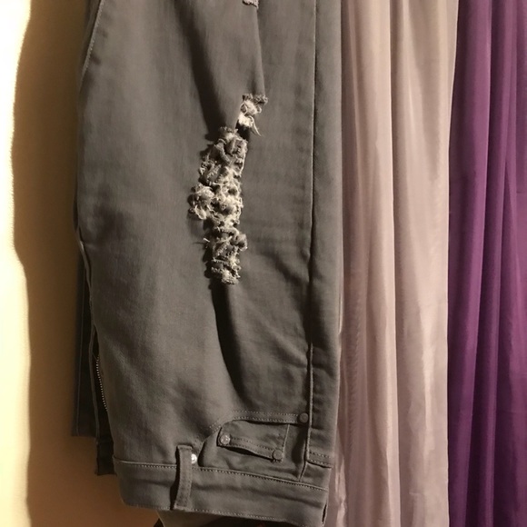 Jeans - Picture 1 of 1
